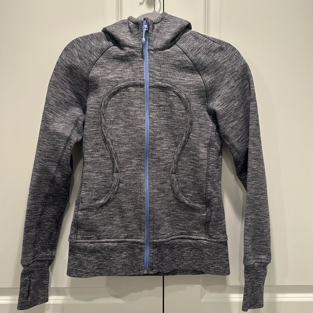 lululemon athletica Scuba Hoodie, Size 6, Heathered navy and light blue accents